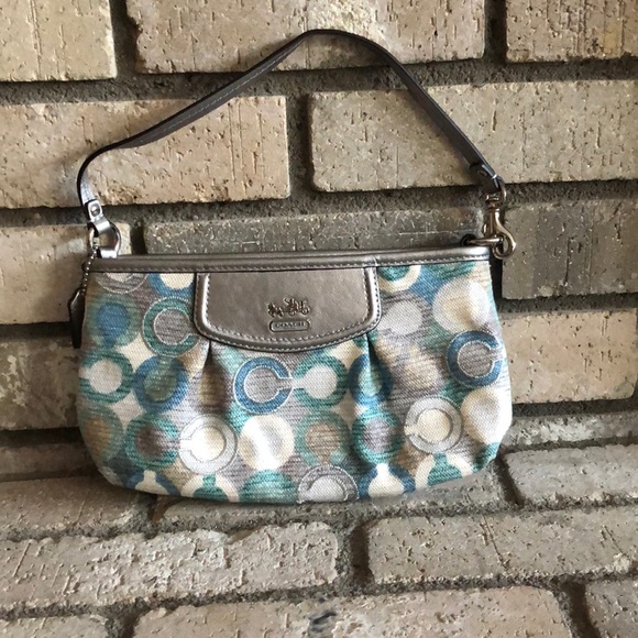 Coach Wristlet - Picture 1 of 4